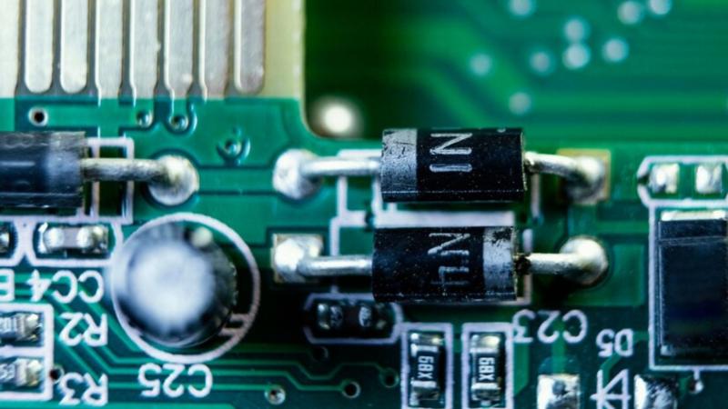Capacitores SMD: Tudo que Você Precisa Saber